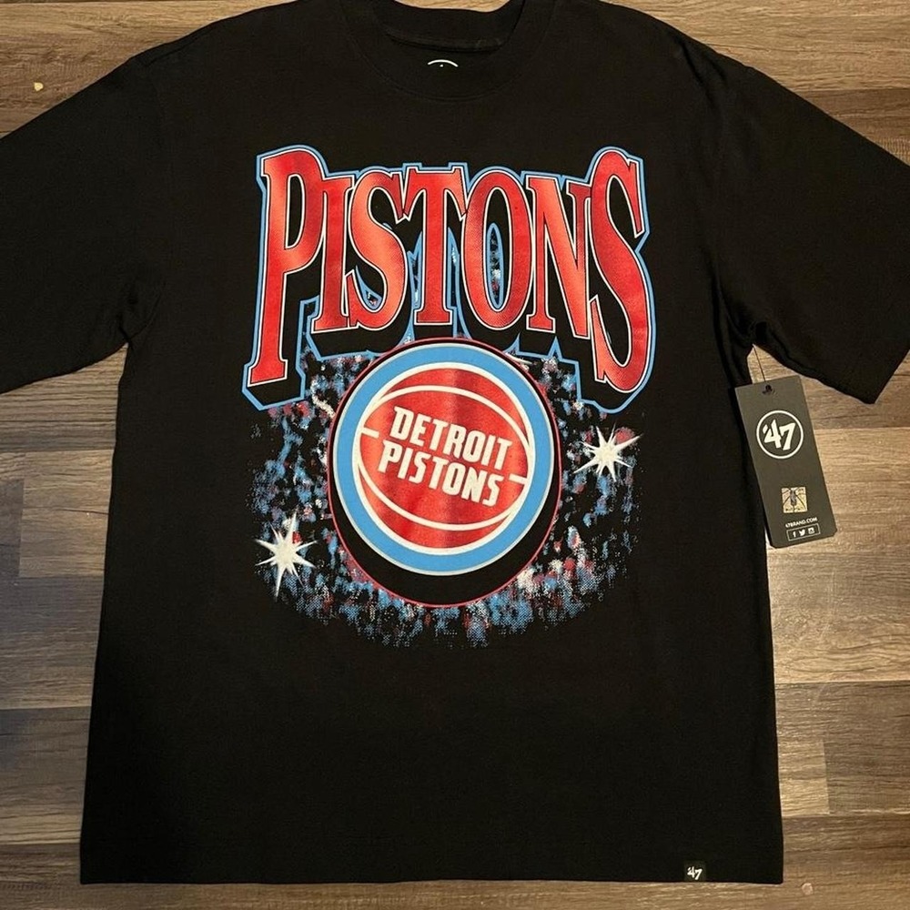 '47 Brand Men's Small Detroit Pistons T-Shirt (NWT)